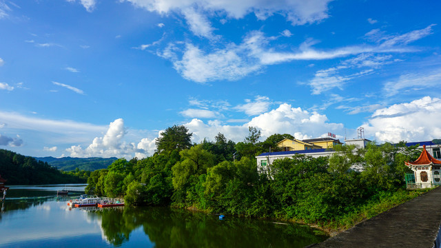 龙湖湿地水库