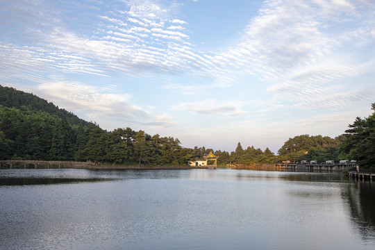 庐山如琴湖