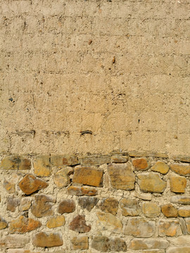 土墙石头墙基础
