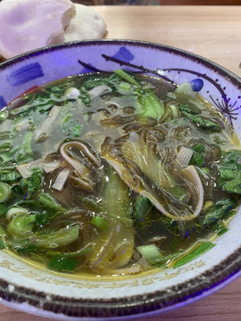 牛肉粉丝汤