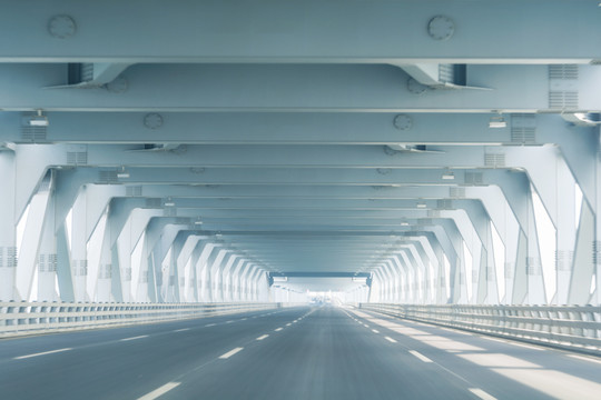 大连星海湾大桥道路