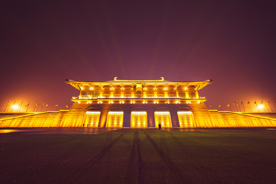 西安大明宫丹凤门夜景