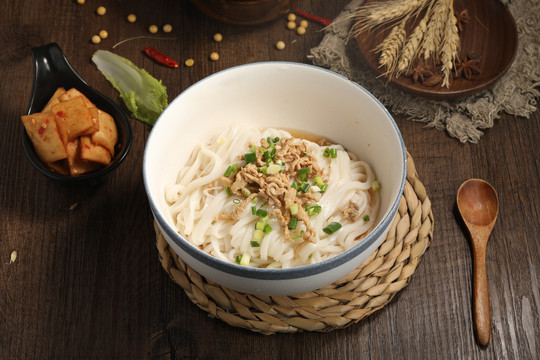 肉丝干拌粉