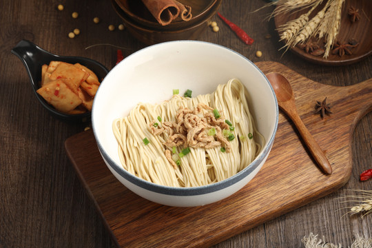 肉丝干拌面