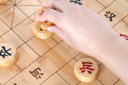 下中国象棋游戏