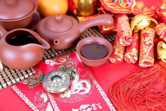 春节的休闲茶饮和节日的红包