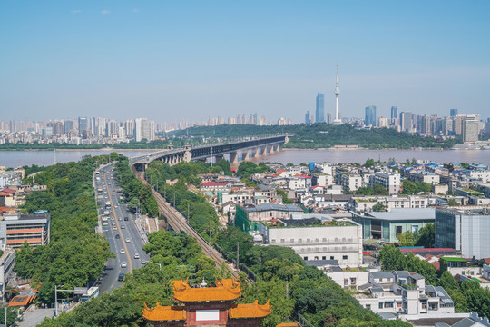 俯瞰武汉城市建筑天际线都市风光