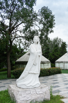 乌孙公主雕像