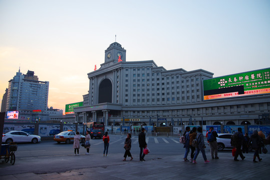 长春火车站夜景