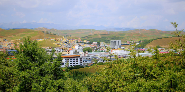 甘南州城市全景