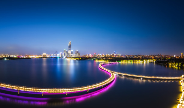 航拍苏州城市天际线全景夜色