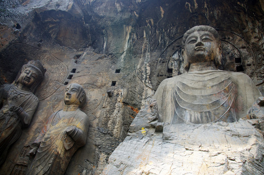 河南洛阳龙门石窟奉先寺大佛