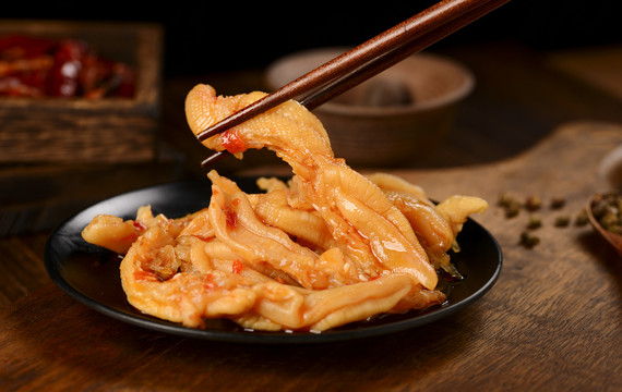 酸辣鸭掌
