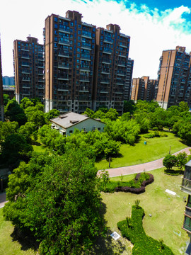 小区内景