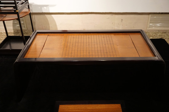 棋盘桌