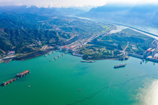 三峡大坝