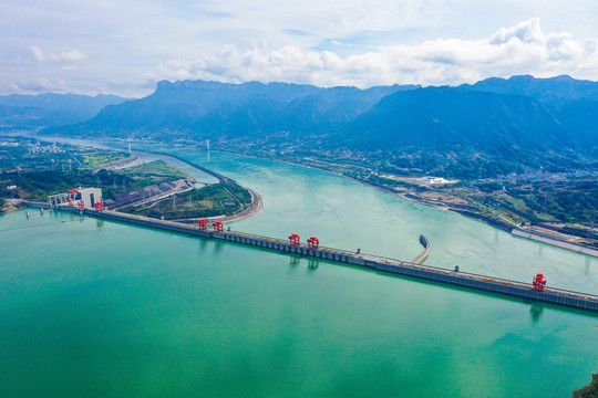三峡大坝