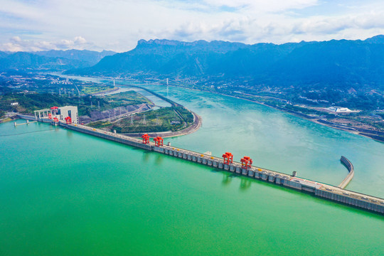 三峡大坝