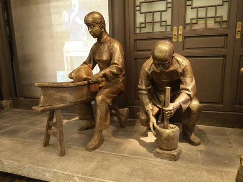 人物雕像