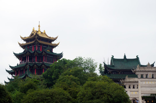 鸿恩寺