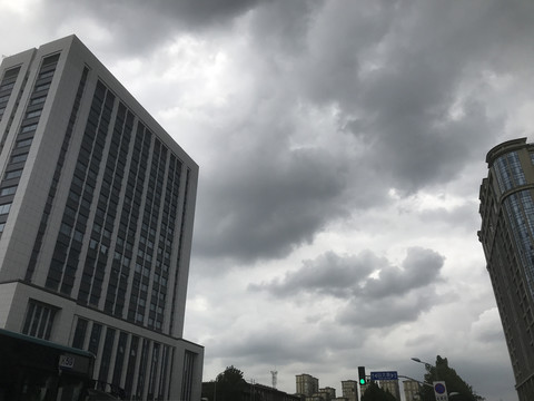 雨前