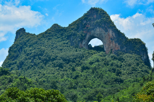 桂林月牙山