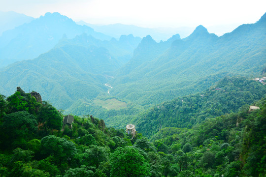 梯山栈谷