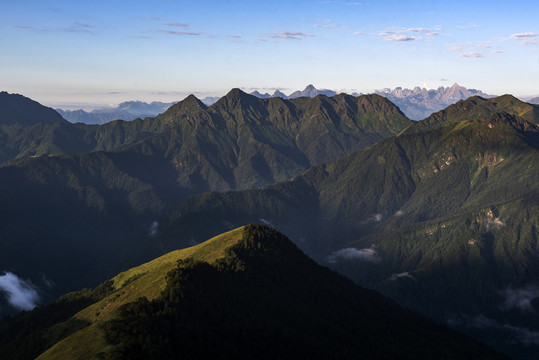 山川蓝天