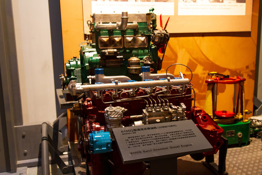 6105Q型涡流式柴油机
