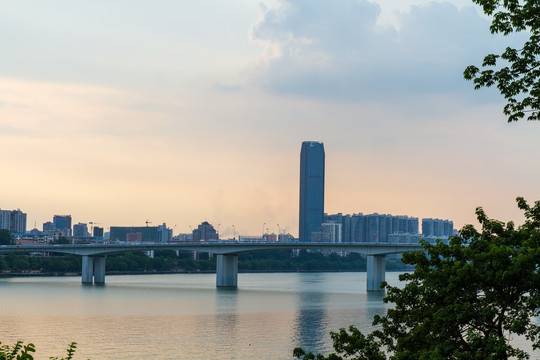 柳州城市建筑