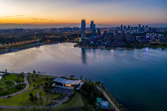 天府新区兴隆湖夜景