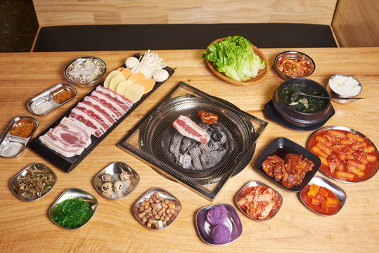 韩式烤肉套餐