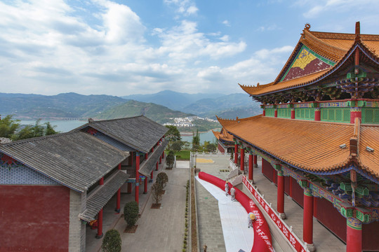 云南绥江金山寺大雄宝殿