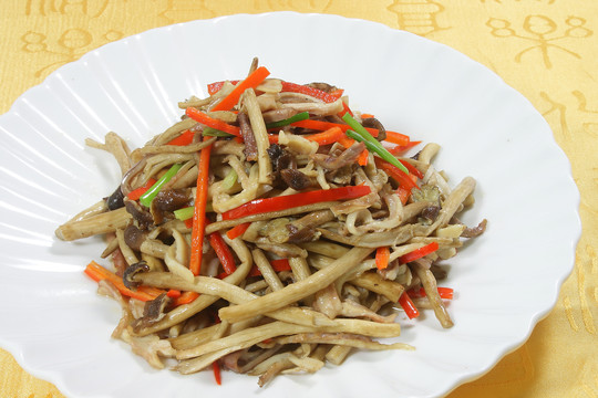 炒鲜茶树菇