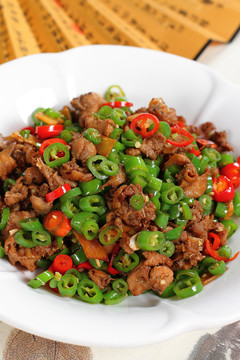 青椒炒仔鸡