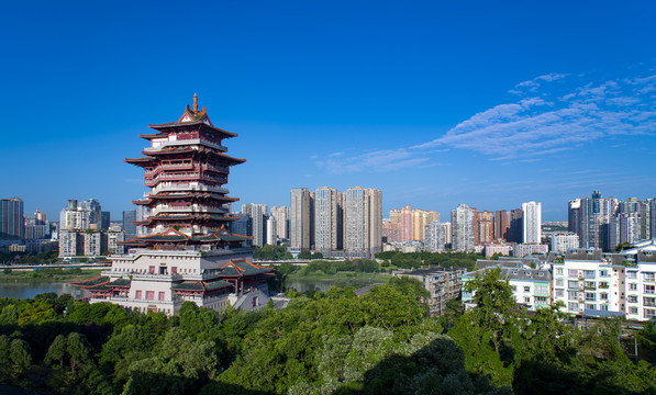 绵阳市越王楼东北侧早晨阳光