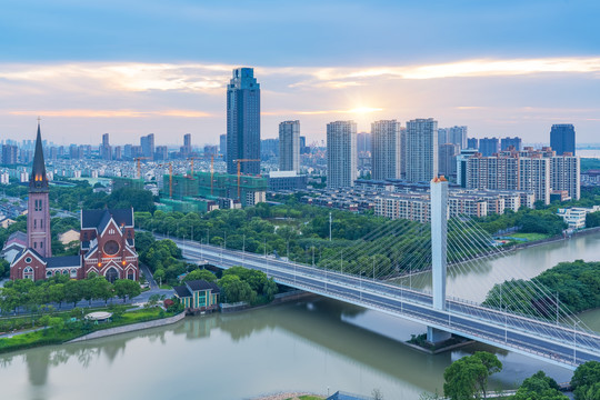 江阴城市建筑天际线和风光全景