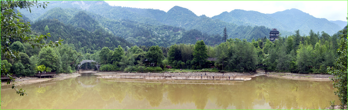 山远水近