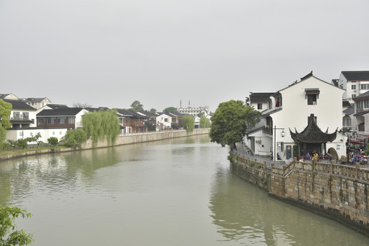 苏州七里山塘