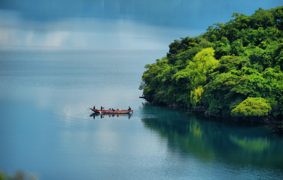 泸沽湖风光