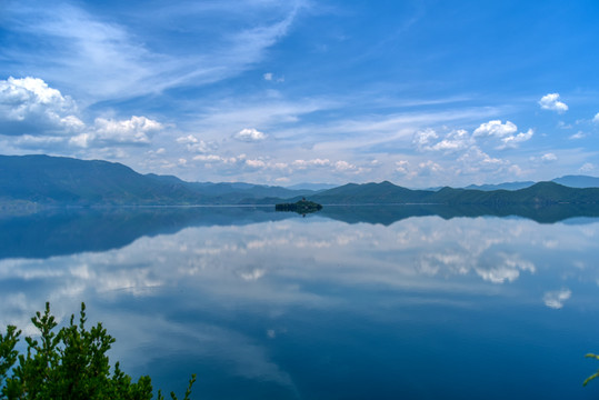 泸沽湖