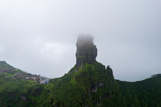 航拍贵州铜仁梵净山