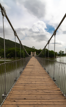 木板吊桥