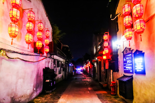 西塘古镇老街夜景