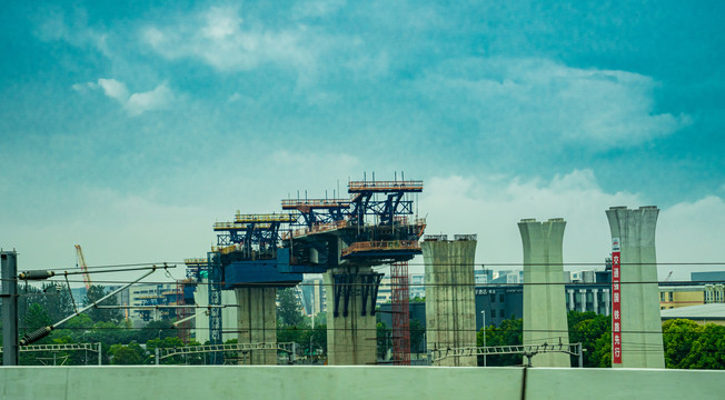 路桥建设