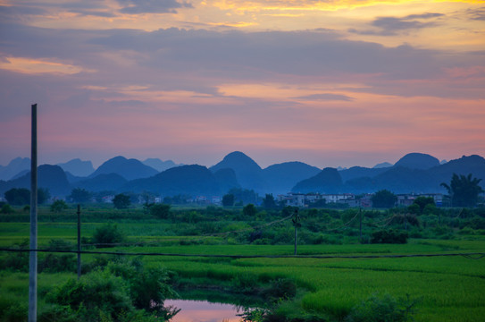 傍晚黄昏夕阳风景