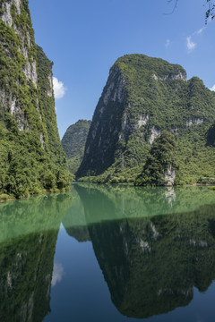 碧水蓝天青山绿水