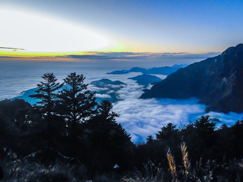 四川九峰山