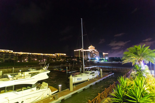 防城港三块石海洋乐园夜景