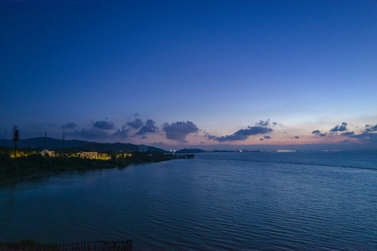 航拍清晨太湖风景